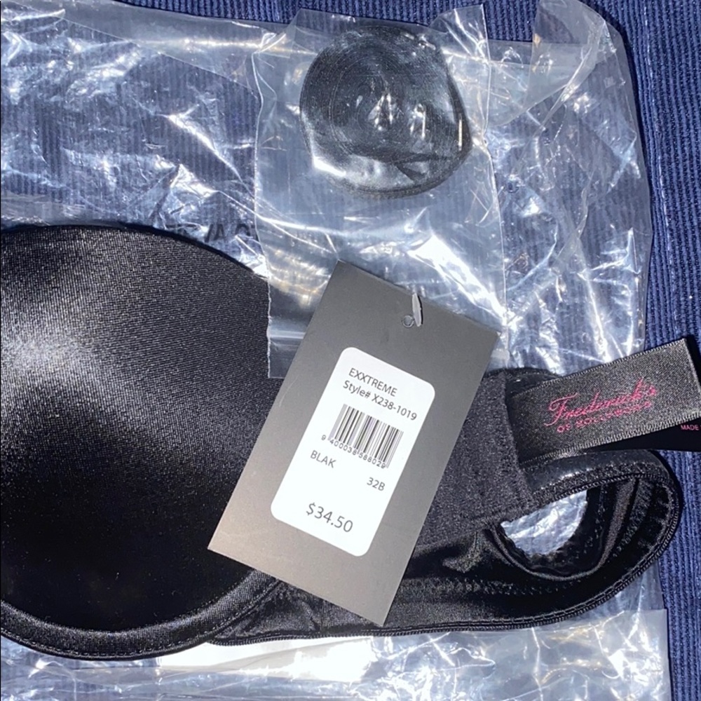Bras - Picture 3 of 6